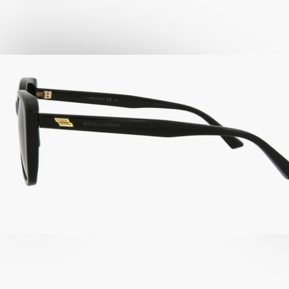 Bottega Veneta Sunglasses NWT - Picture 2 of 7